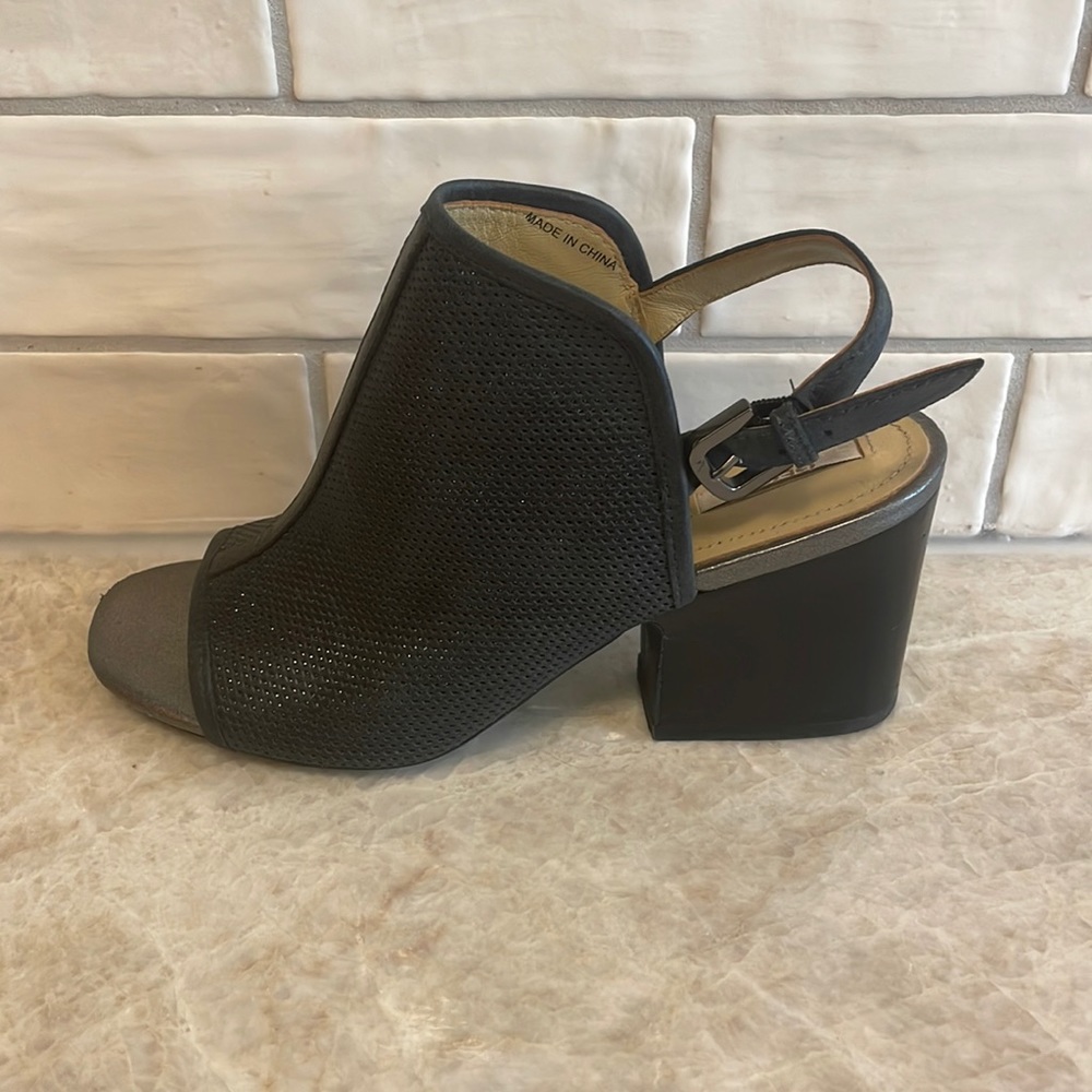 GEOX Shoes | 36.5